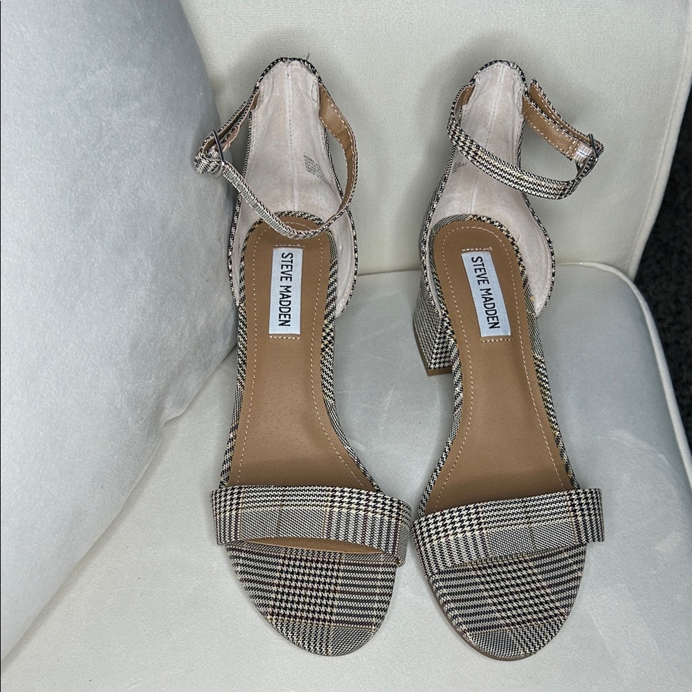 Steve Madden Women's Plaid Block Heel Sandals - Black and White New never used